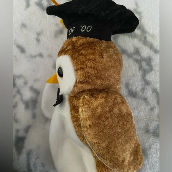 Wisest owl - Picture 4 of 4